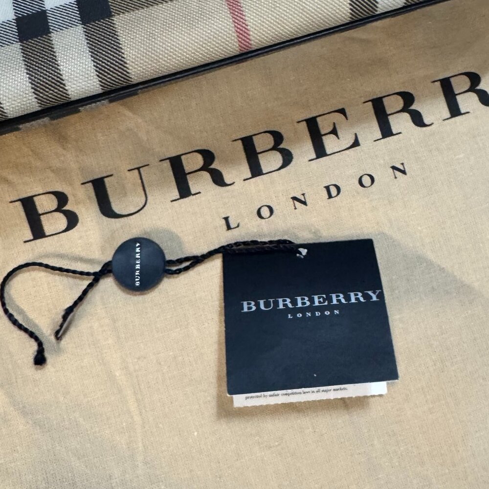 Burberry London Nova Check Top Handle Bag (Tote) - Tags Included - Picture 10 of 12
